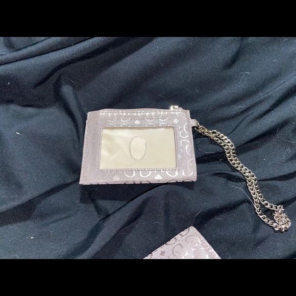 Guess wallet with card pouch - Picture 11 of 13
